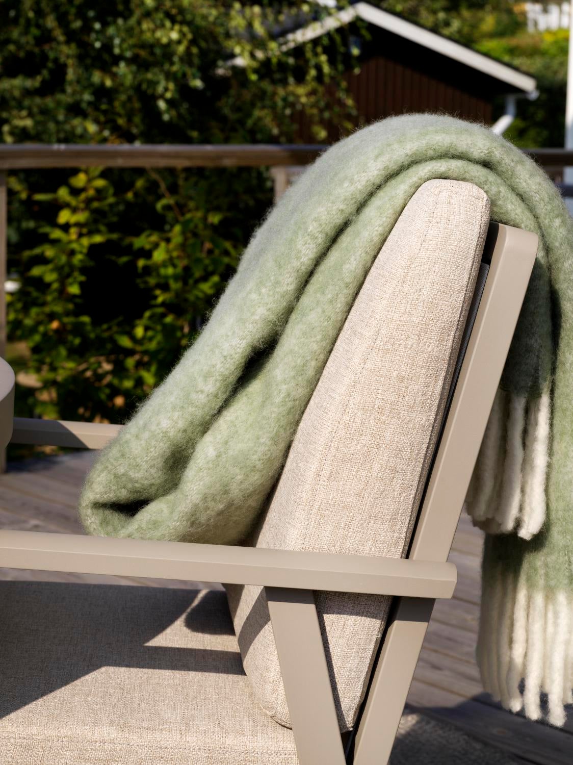 Samvaro karmstol Khaki/sand