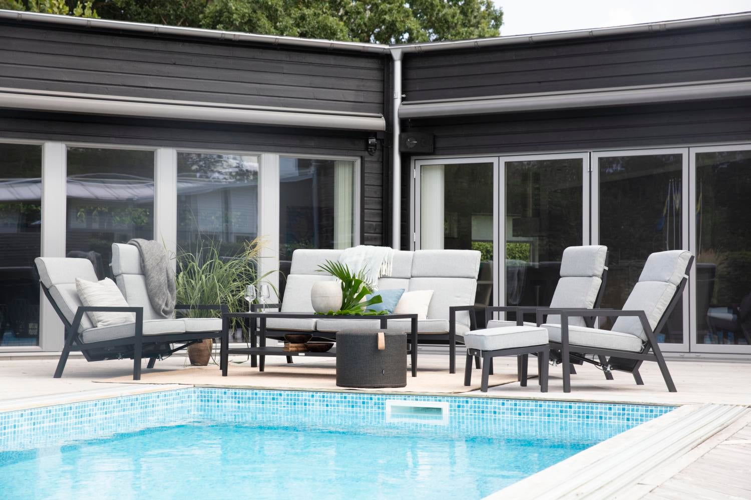 Belfort fotpall Svart/Pearl Grey