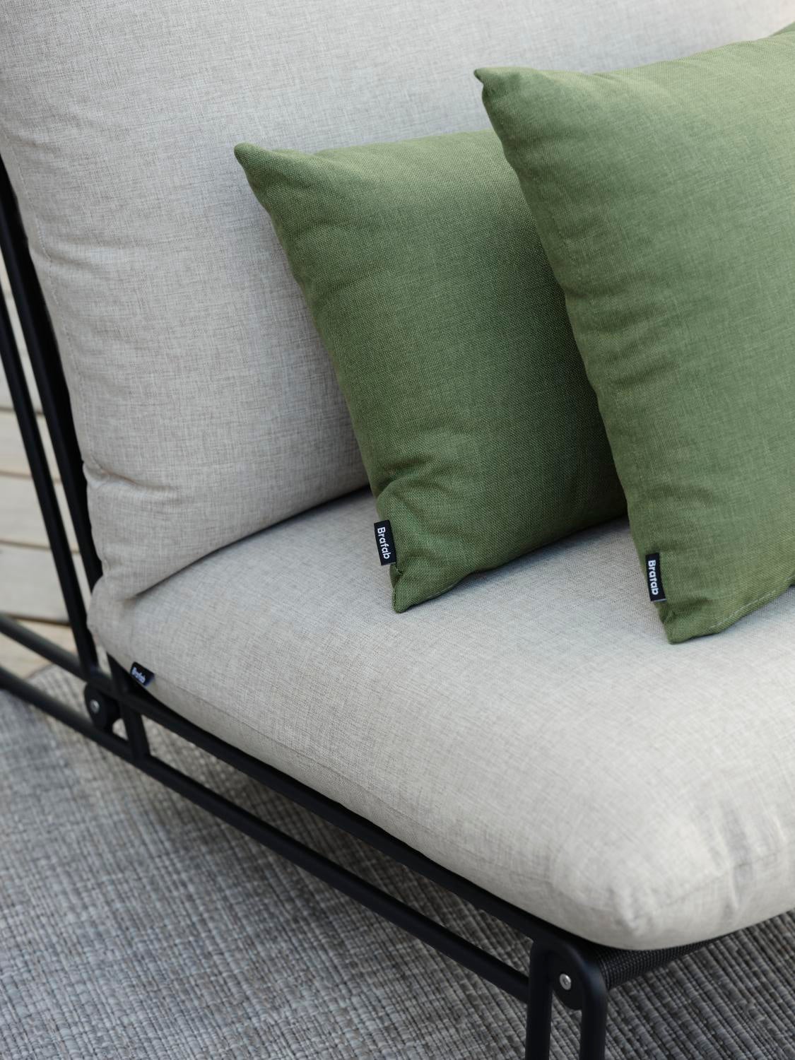 Blixt loungefåtölj Svart/Cley beige