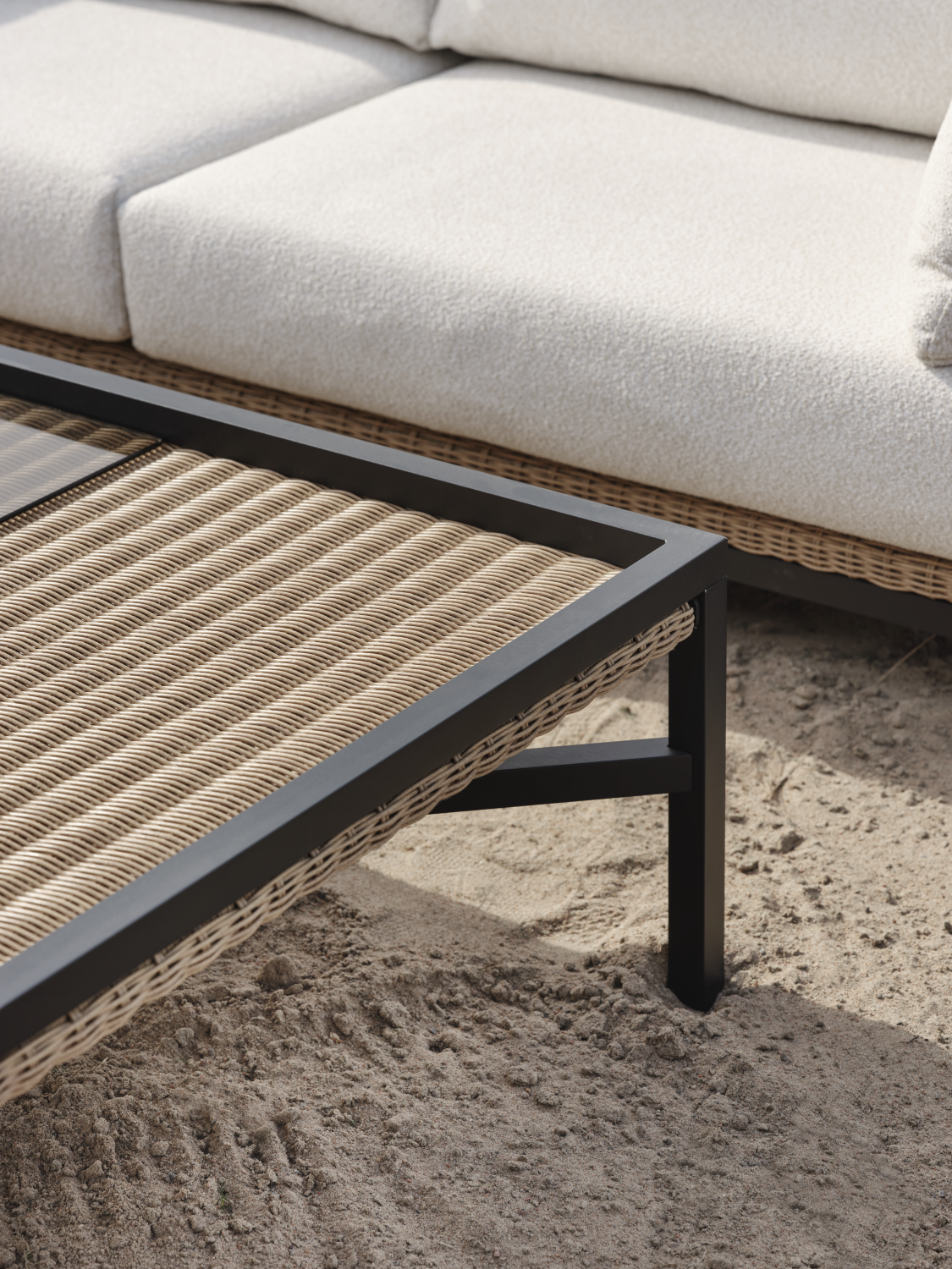 Shell soffbord Rustik/Svart
