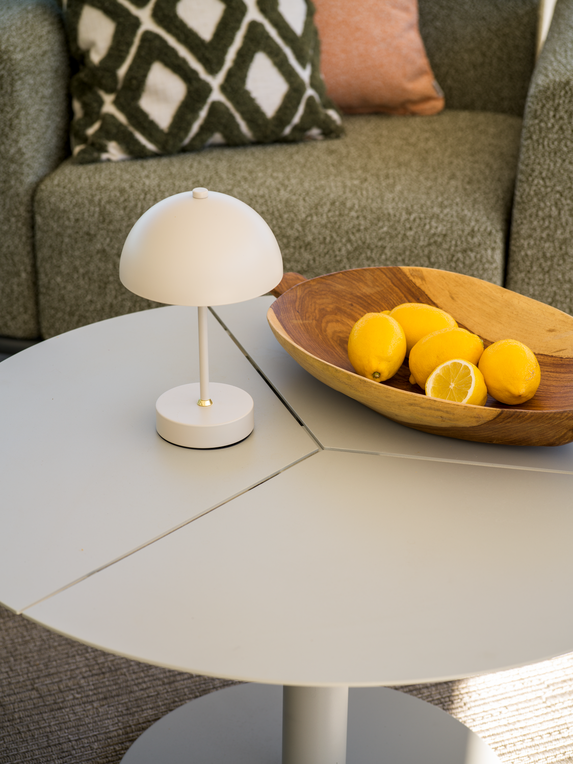 Peace soffbord Light Grey