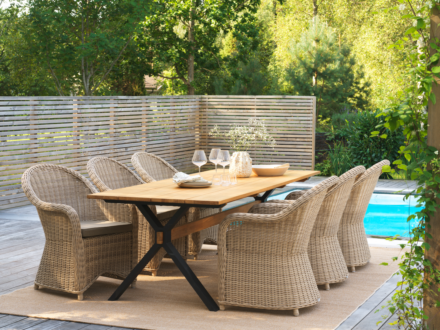 Mark matbord Svart/teak